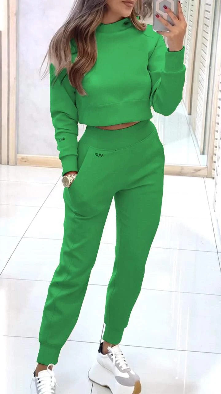 Ensemble Sport Chic à Col Montant et Pantalon Ajusté