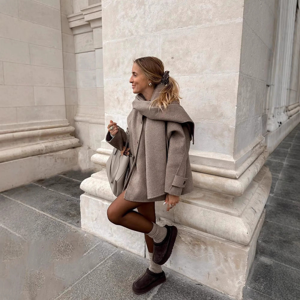 Veste Courte Femme avec Col Écharpe Détachable