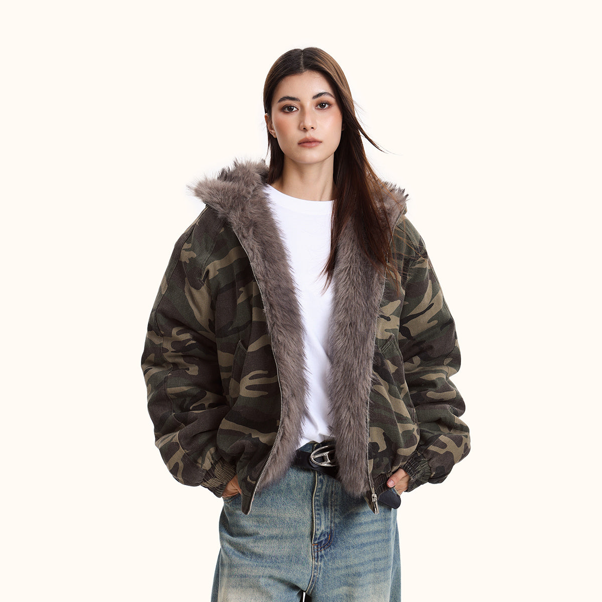 Veste Camouflage à Capuche – Confort et Style