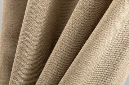 Tailleur Court Tricoté à Col V et Épaules Dégagées