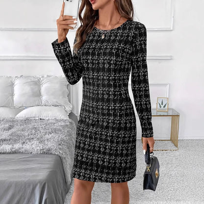 Robe Longue Élégante en Maille à Carreaux