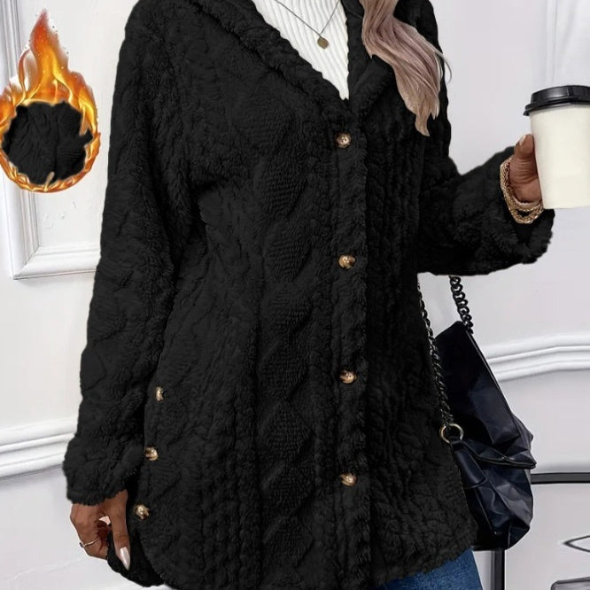 Manteau Long à Boutons et Capuche