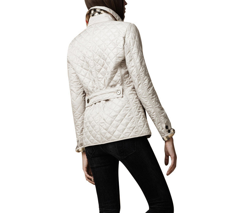 Manteau Slim à Col Classique et Boutonnage