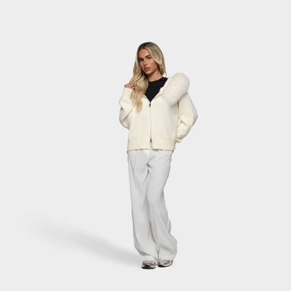 Cardigan Élégant à Capuche et Col Fourrure